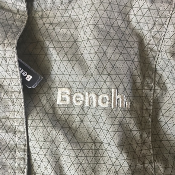 Childrens Bench Jacket - Picture 2 of 4